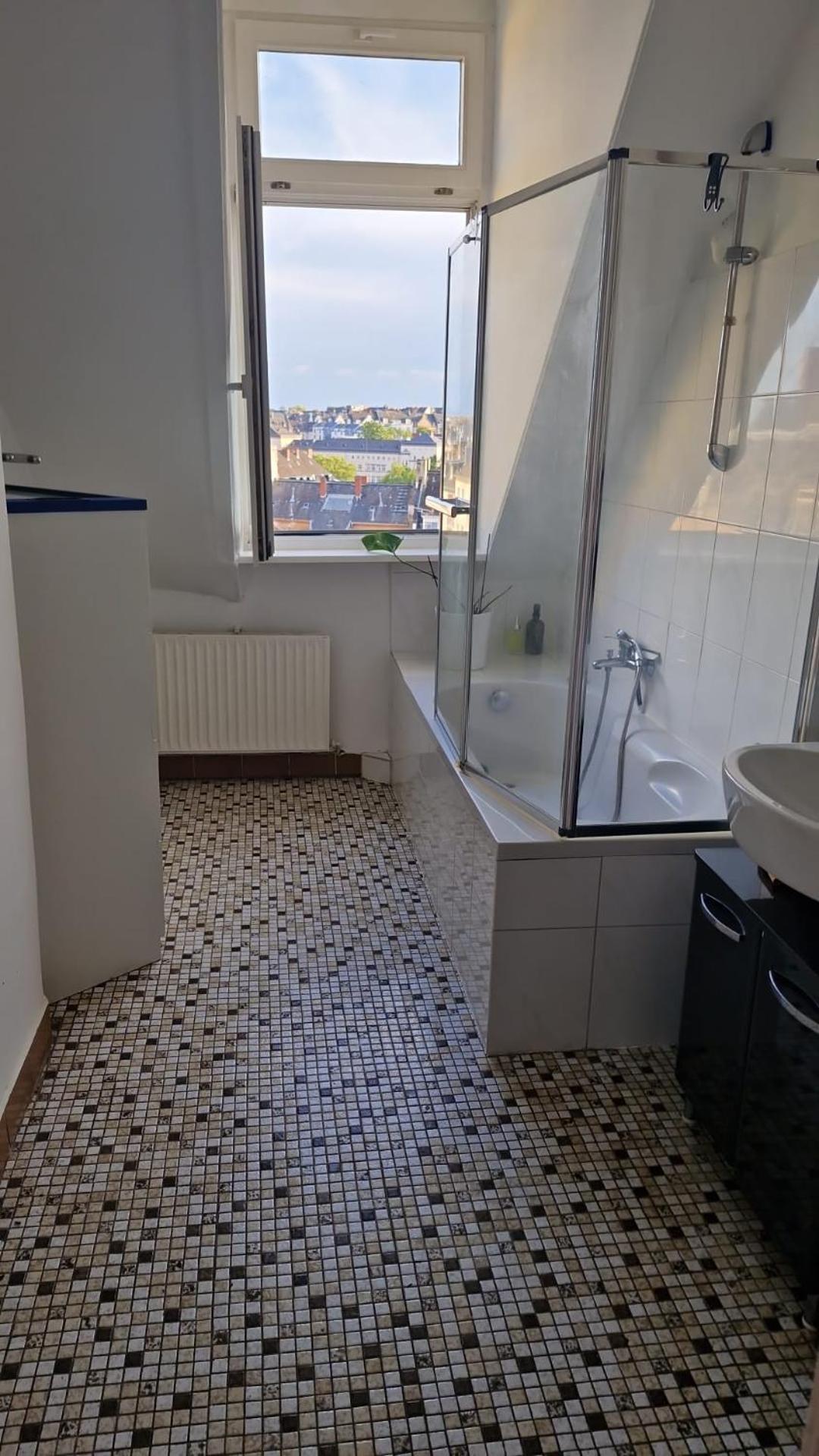 Nice Private Room In Shared Apartment - 2Er Wg Wiesbaden Luaran gambar